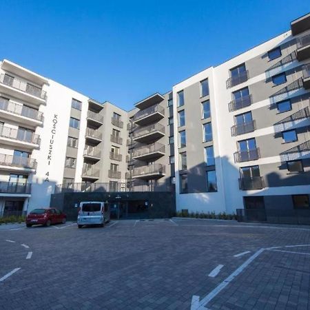 Apartament 33 Park City Ostrów Wielkopolski Exterior foto
